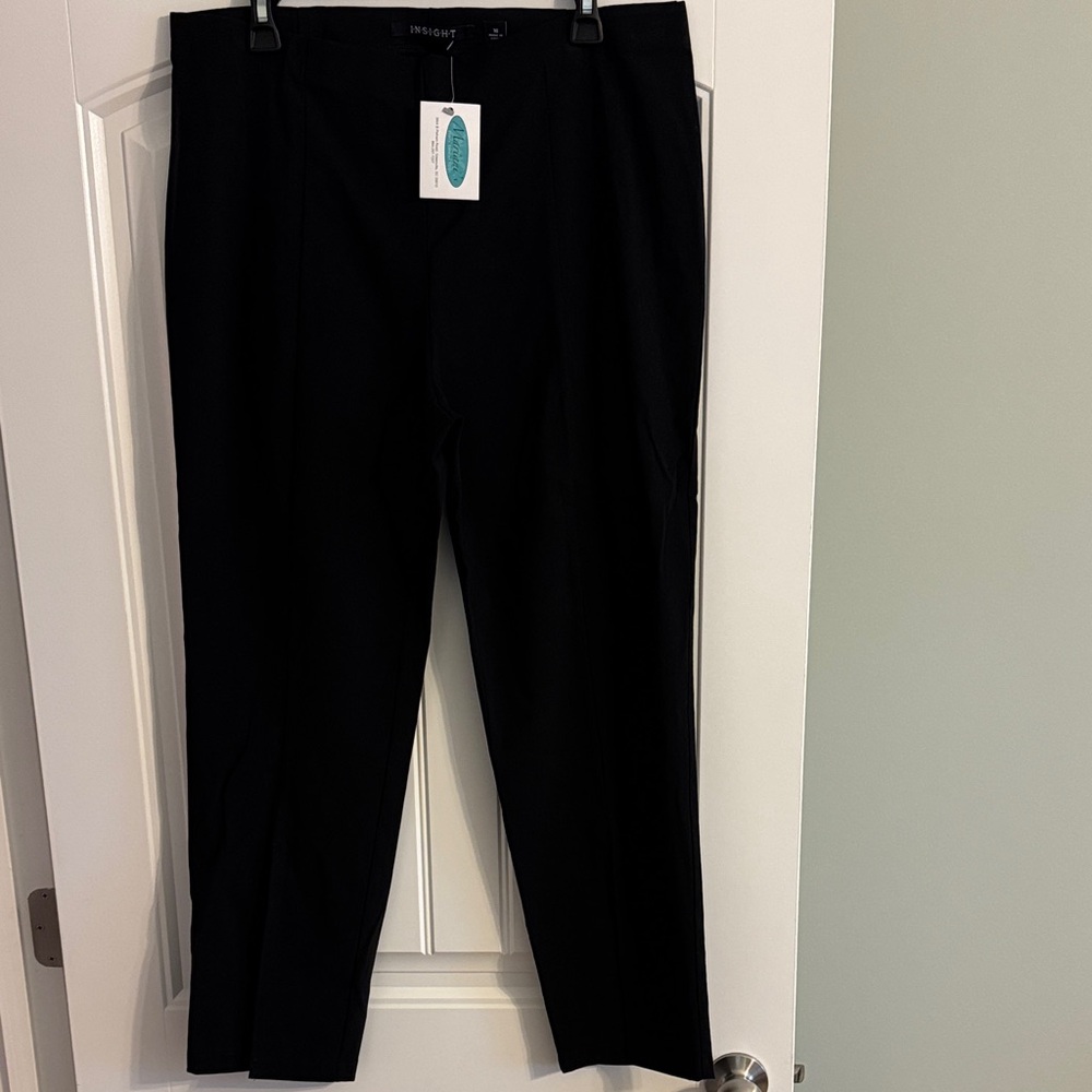 Insight Women's Black ankle slit Pants